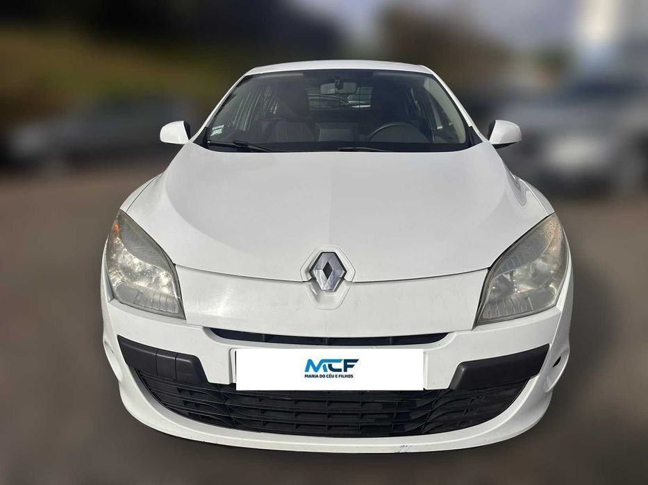 Renault Mégane 1.5 DCI Van de 2010 Salvado