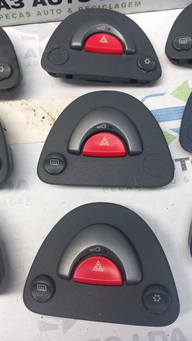 Botão / interruptor 4 piscas SMART City Coupé 450