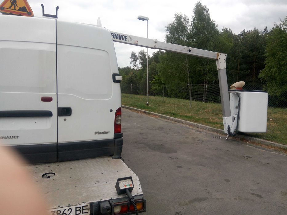 Автовишка АГП-'12; АГП-15. Послуги автовишки.