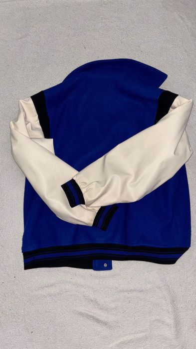 Casaco estilo baseball