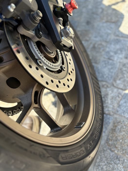 Honda CB 650 R  neu cafe r