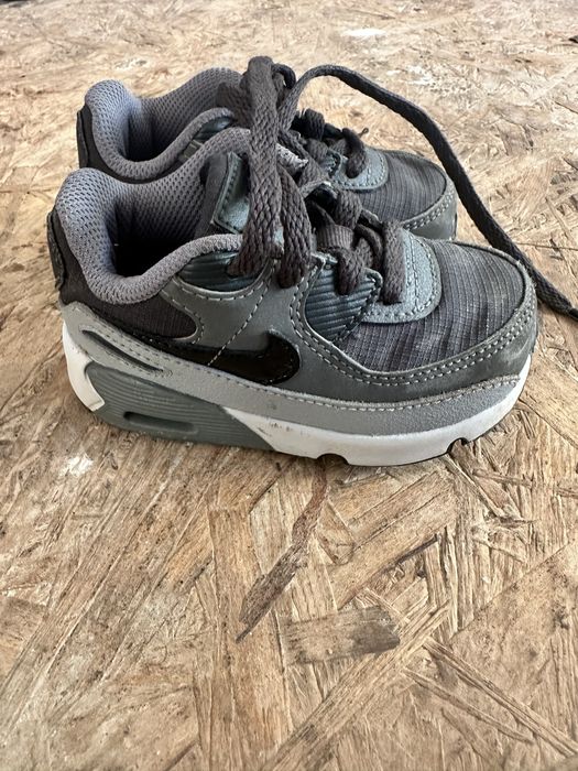 Детская обувь  б/у в хорошом состояние