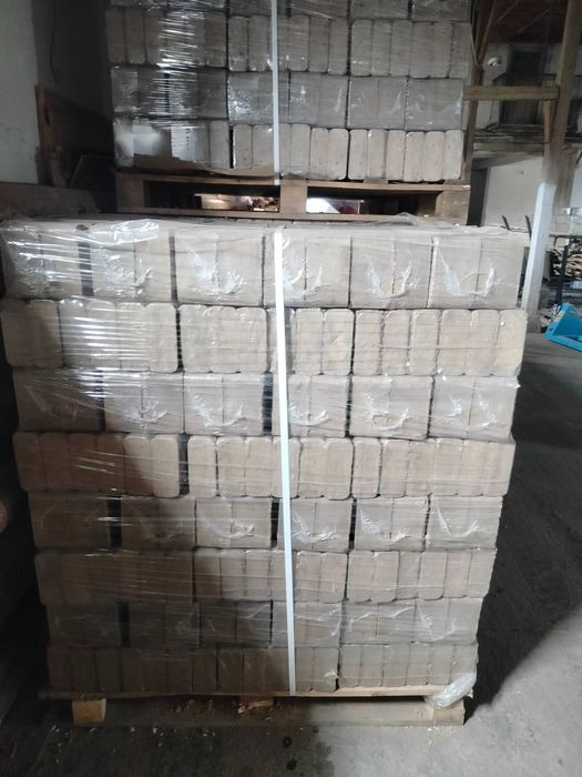 Brykiet pellet drewno