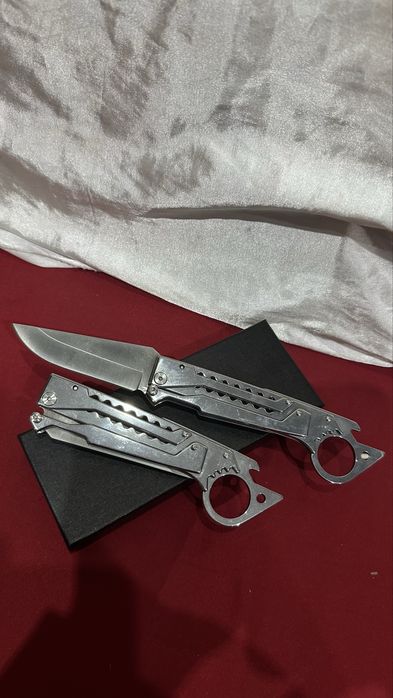 Nóż składany taktyczny – metalowy, karambit EDC