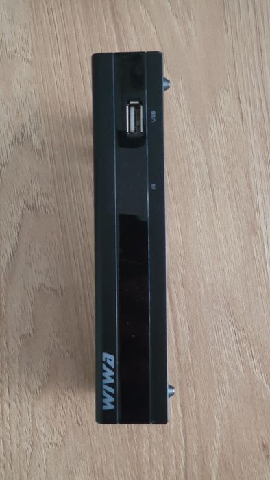 Dekoder telewizji naziemnej DVB-T Wiwa HD80 evo sprawny bez pilota