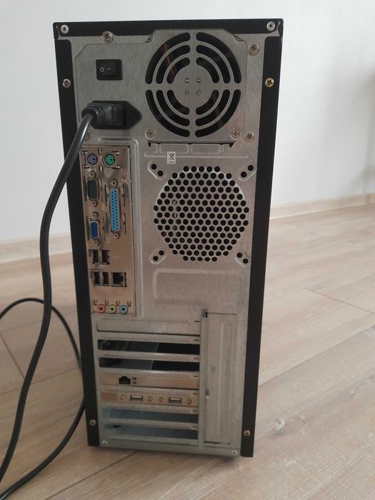 Komputer Stacjonarny AMD Athlon Asus Kingston IBox