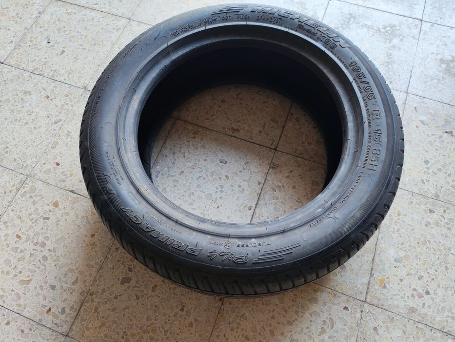 1 Pneu Michelin 195 55 R15