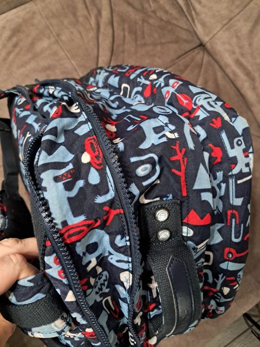Kipling шкільний рюкзак хлопцю, відмінний стан