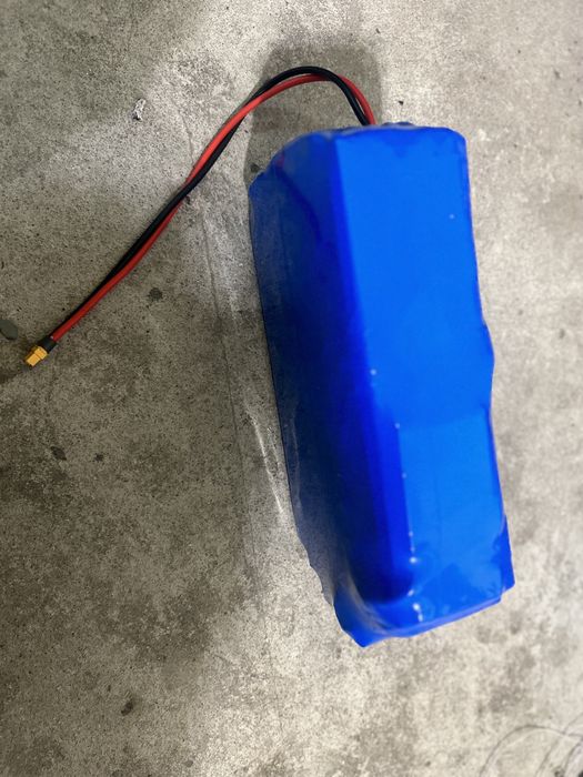 Акумулятори для гібридних інверторів та для електротранспорту