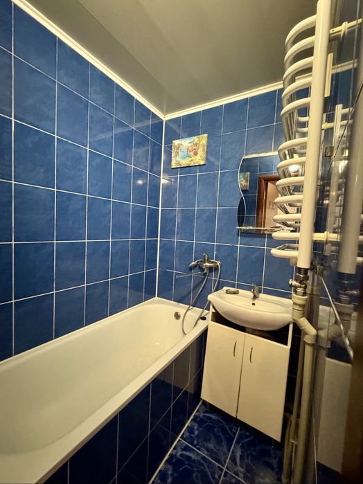 Двокімнатна квартира на продаж Червоні Казарми