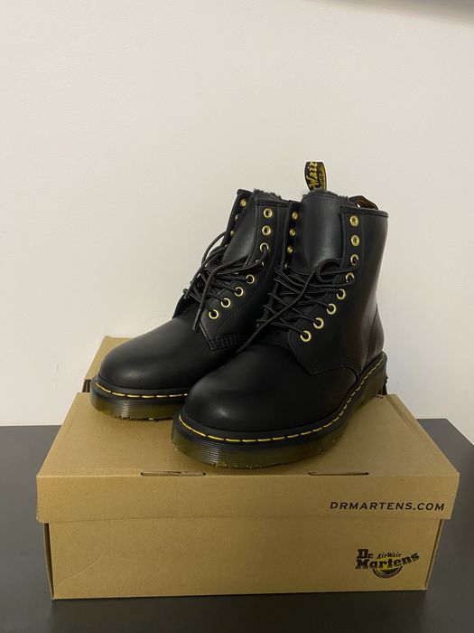 Продам чоботи Dr.martens
