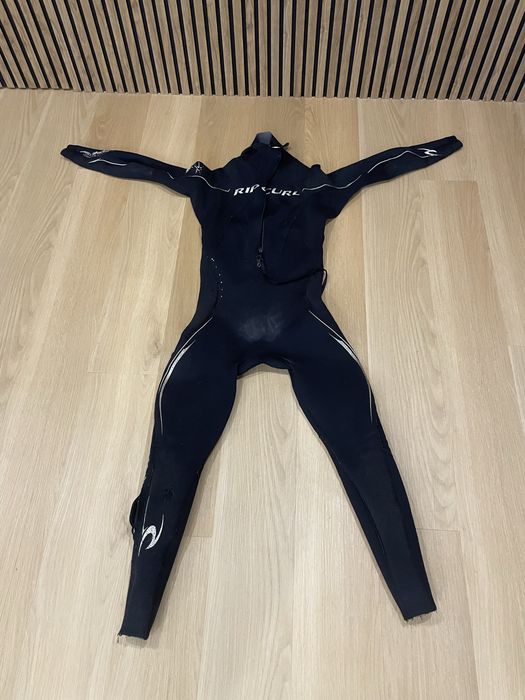 Bodyboard  Fato + Prancha + Botins