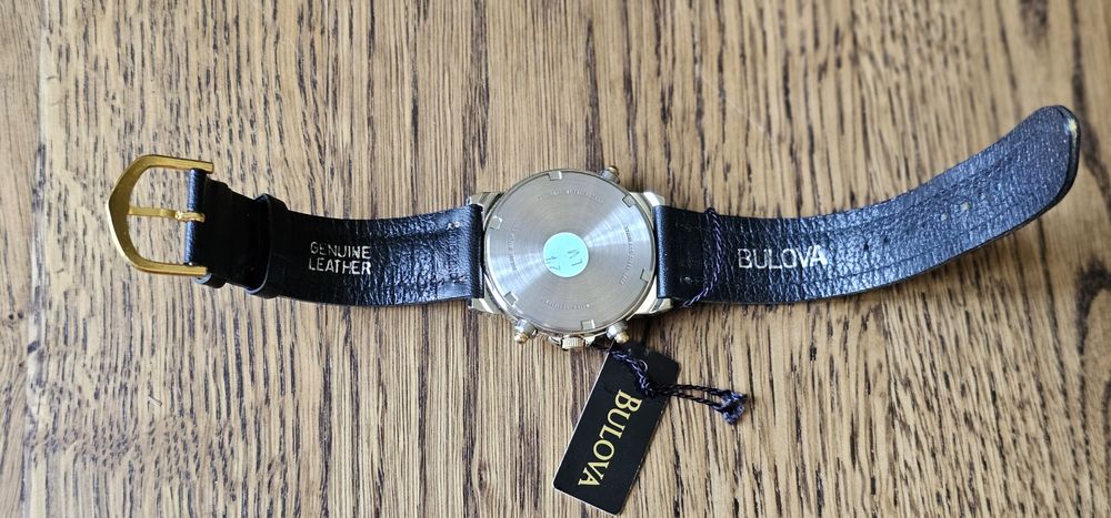 Годинник Caravelle by Bulova