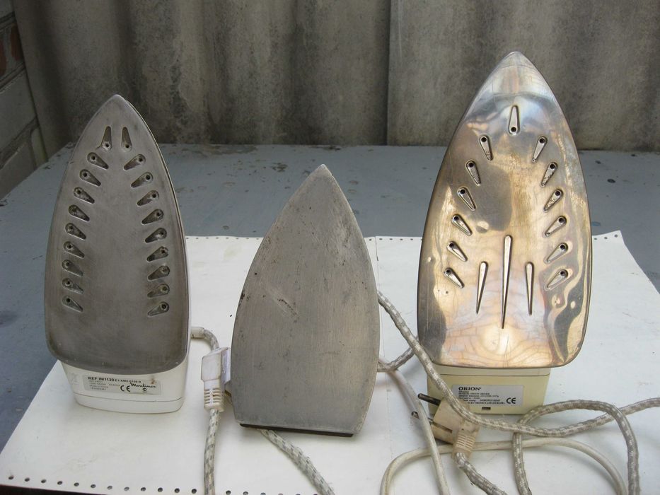 Продам утюг разный