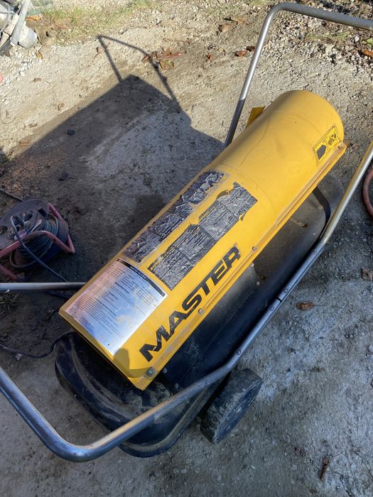 Nagrzewnica olejowa Master B150 CED