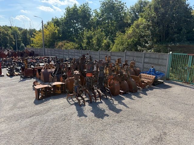 chwytak do koparki atlas do obornika