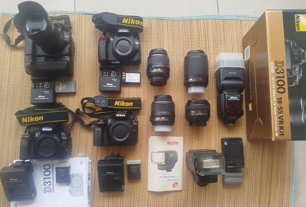 Nikon D3300, D3100, D5000, D40x, SB900, 55-200mm