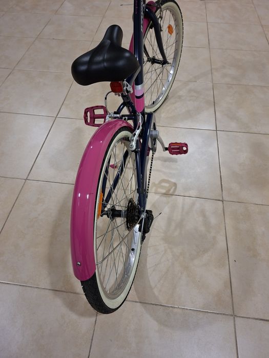 Bicicleta menina Decathlon B'twin 24 polegadas em excelente estado