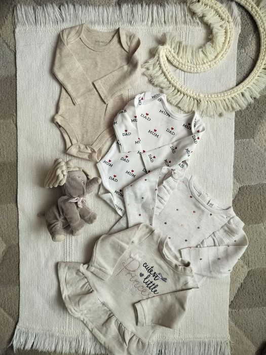 Комплект речей на дівчинку в пологовий від народження  hm, George, m&s