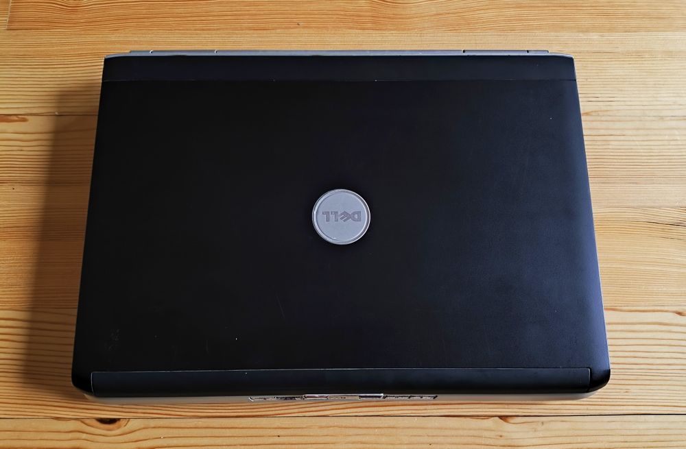 Laptol Dell Inspiron 1720 17 cali WIN10 Intel Core 2 DUO  1,66 GHz