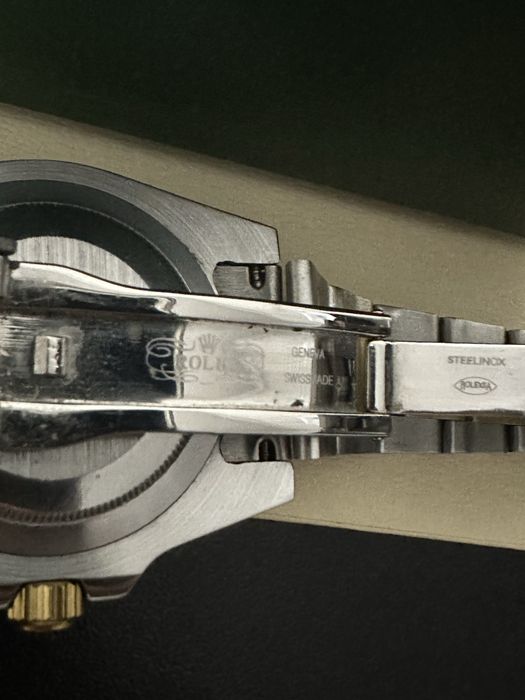 Rolex Submariner Oyster 41mm у повному комплекті