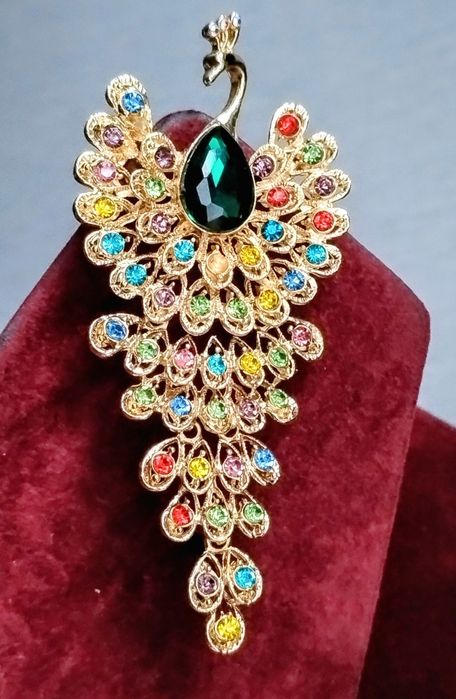 Broszka,brosza,przypinka,wisior,ozdoba, glamour, sparkle, blingbling