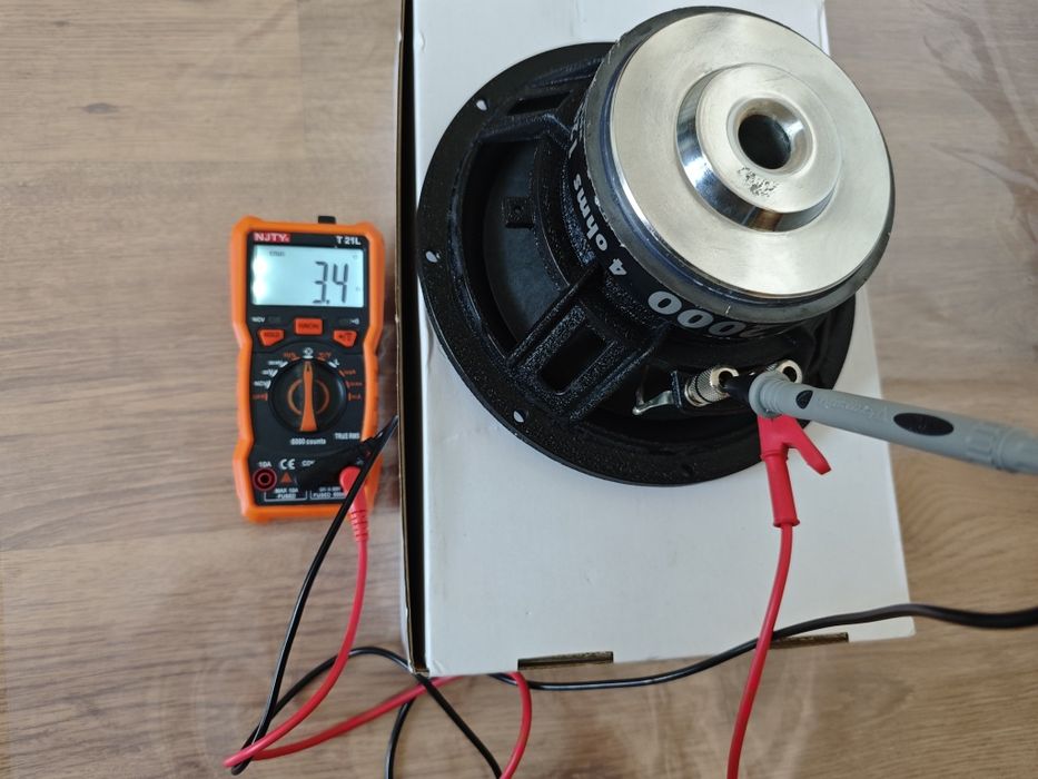 Subwoofer MIVOC AW2000 20cm Głośnik niskotonowy.  POTĘŻNY