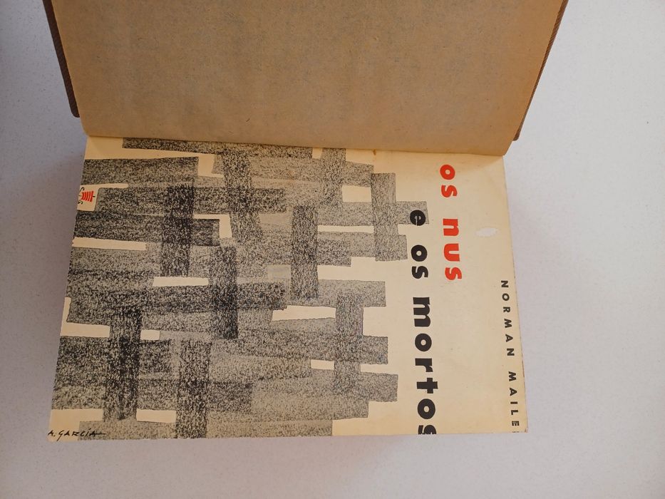 Livro Os Nus e os Mortos - Norman Mailer