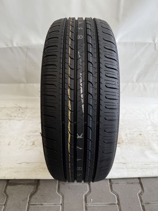 225/55/19 Goodyear EfficientGrip SUV 99V