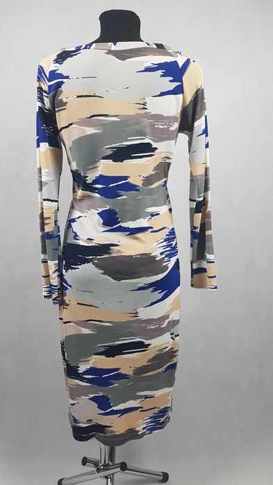 Sukienka z długim rękawem r. M/L