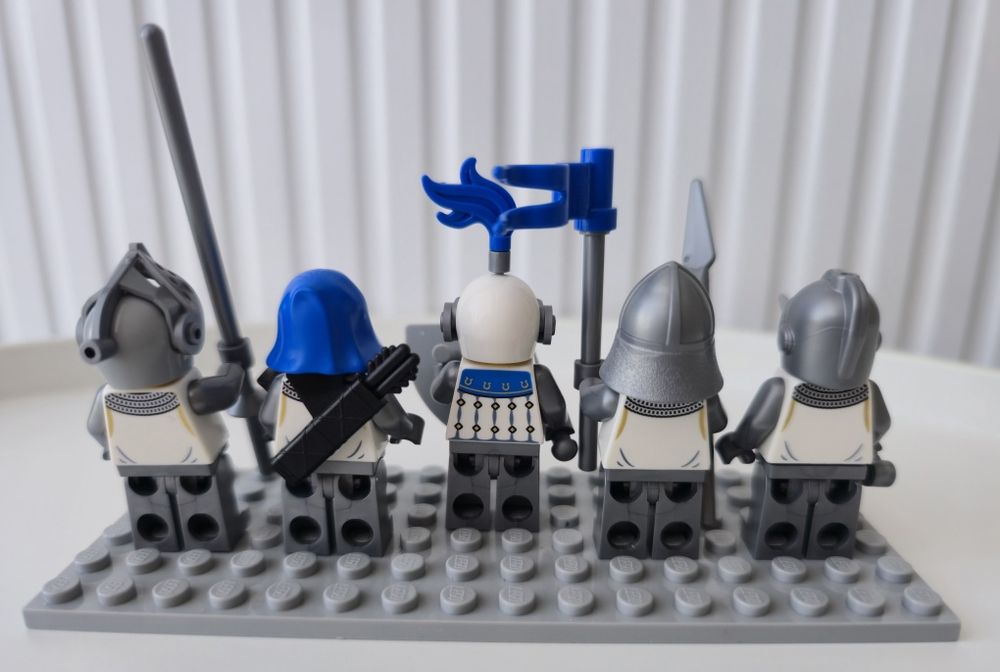 Nowe zestaw 5x Lego Rycerz Herbu Konia Castle