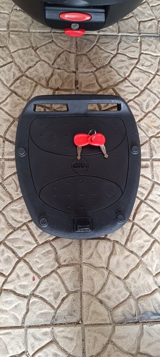 Givi Suporte e Top Case B29 Honda 125