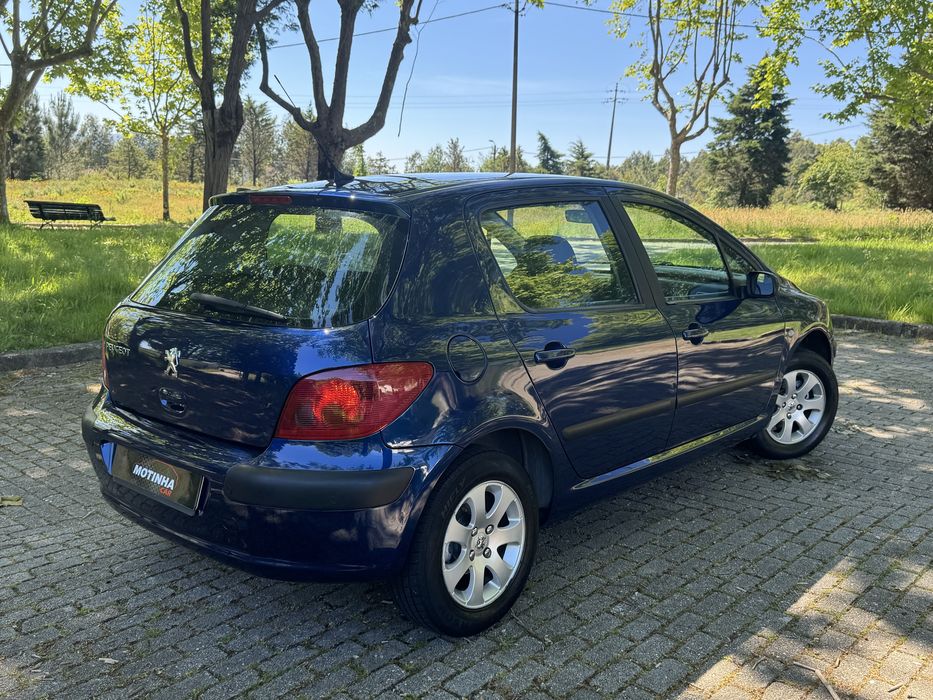 PEUGEOT 307 1.4 HDI 5 LUGARES
