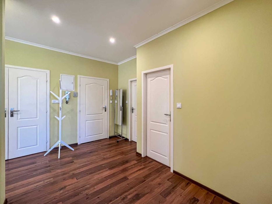 Продаж 3к квартири в Києві, Богомольця вул., 7/14 Без комісії