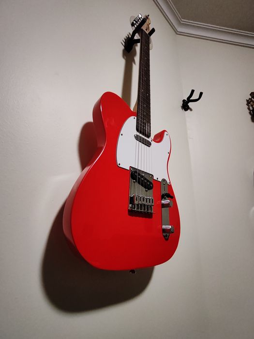 Guitarra Fender Squier Affinity Telecaster  + Amplificador Fender 10G