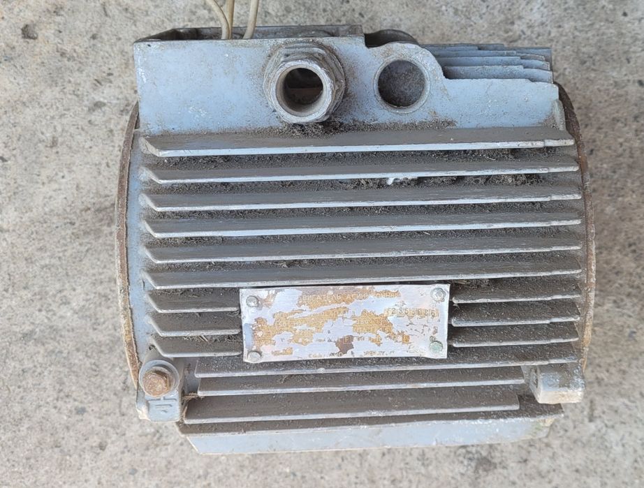 Електродвигун 0.75 кВт.1380 об.