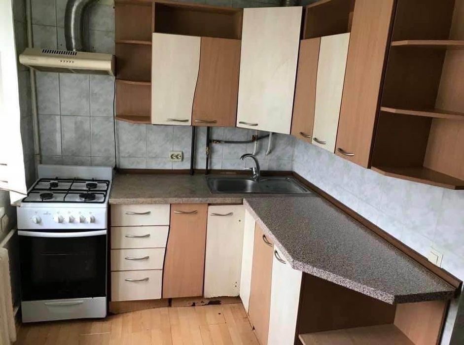 Велика 4-х кімнатна квартира біля трц Конкорд