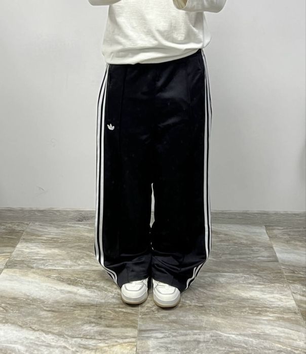 Нові широкі штани Adidas Firebird trackpants широкие спортивки адидас реп loose fit