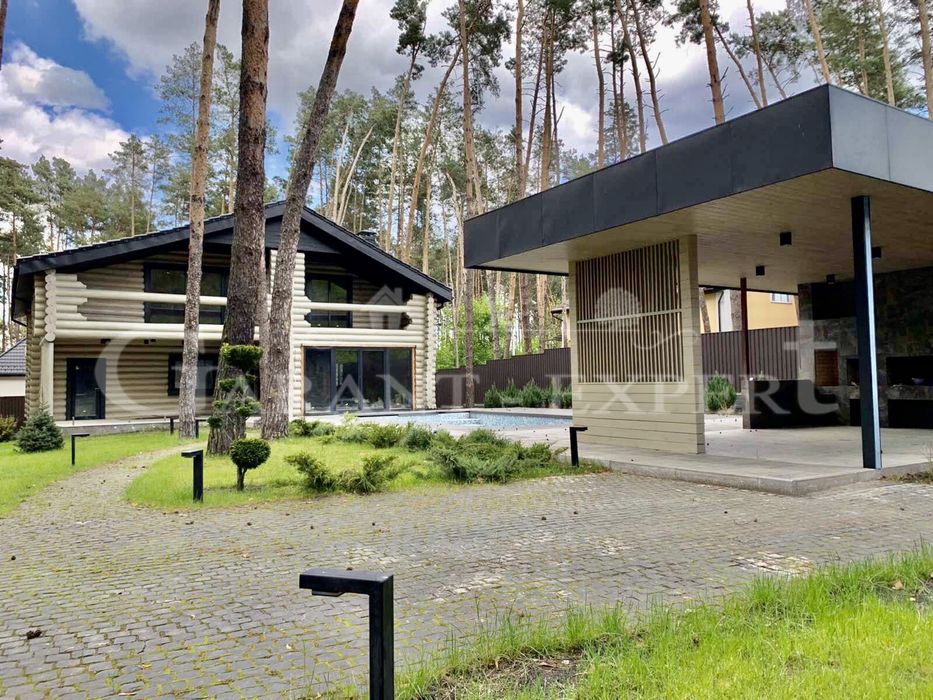 Котедж ЗРУБ 11 соток з Басейном та Банею ! Біля лісу