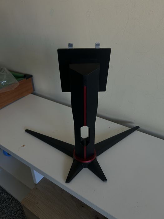Monitor Stand446864224106598401
