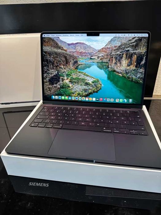 Macbook Air M2 13,6", 8 GB de RAM / 512 SSD