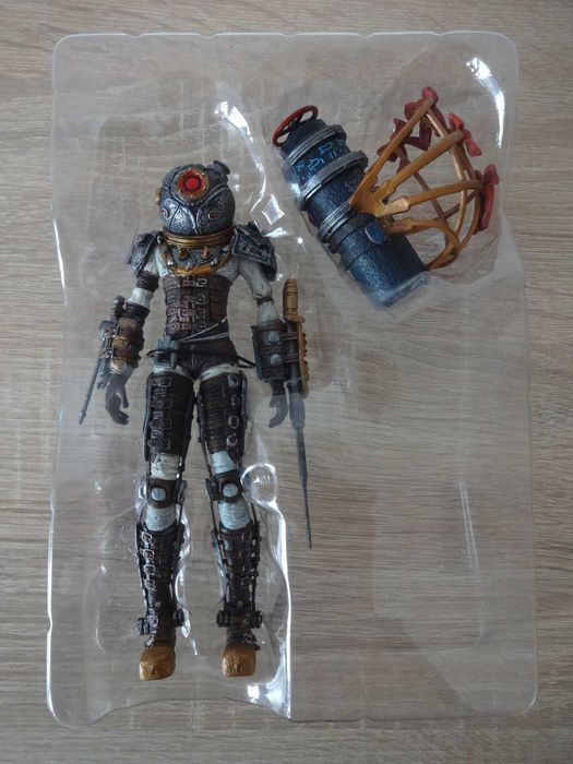 UNIKAT! BioShock 2 - Big Sister Figurka NECA