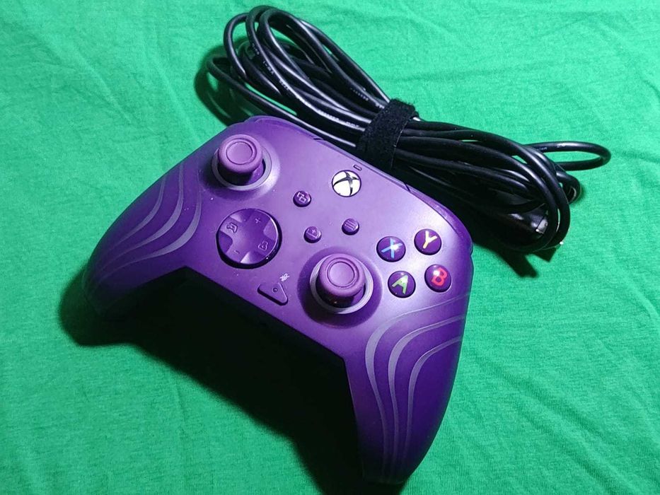 PDP Kontroler przewodowy Xbox PC Pad Afterglow WAVE Fioletowy