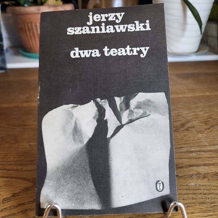 Książka Dwa Teatry ³⁴