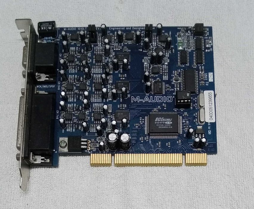 Placa som profissinal M-Audio 1010LT