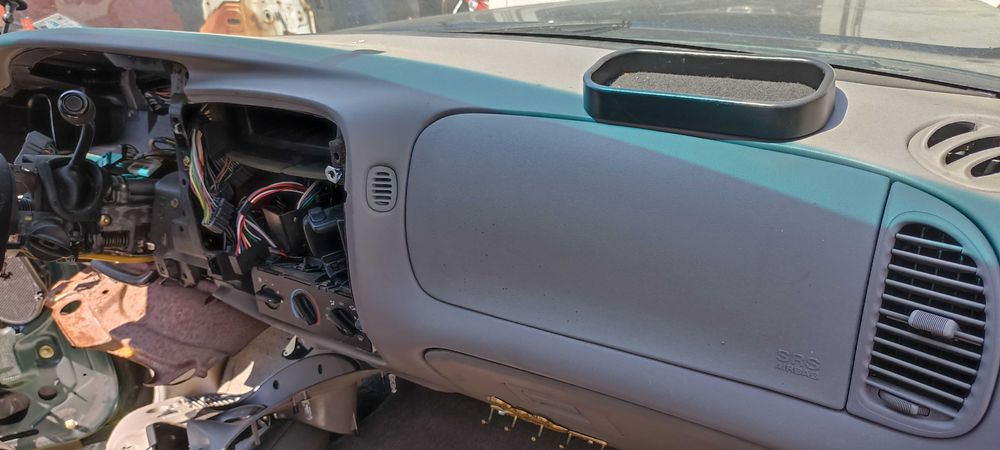 Ford Explorer  4.0 v6  D0HC  samochód na części