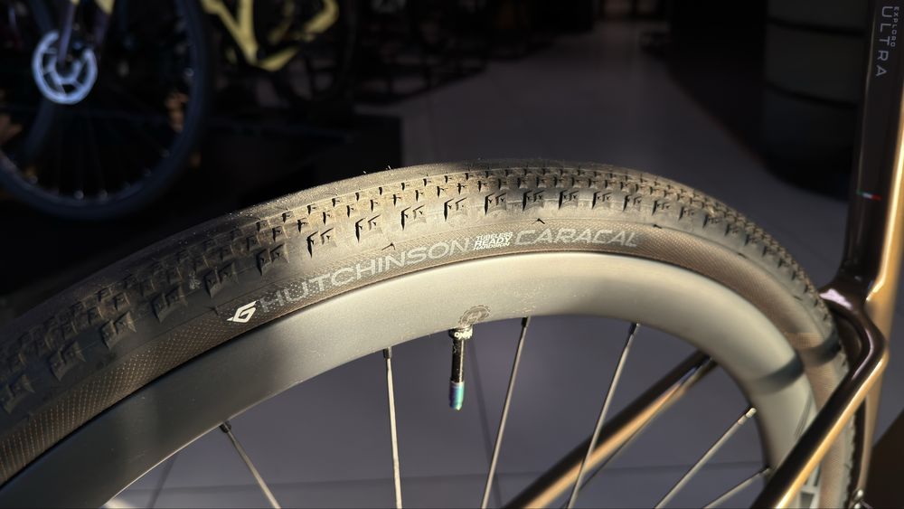 3T Exploro Ultra Force AXS xplr 12s