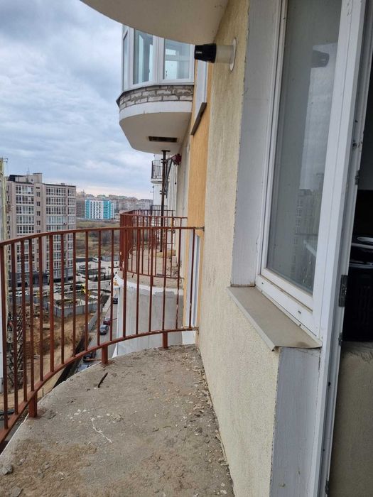 продам 3х кімнатну квартиру у 2 рівня в новому комплексі