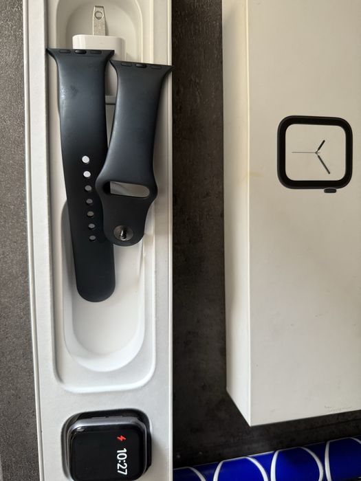 Часи apple wach 4 40 mm