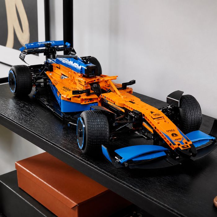 Конструктор Technic – F1 McLaren 2022 (42141) | 1432 деталі | сумісний з LEGO